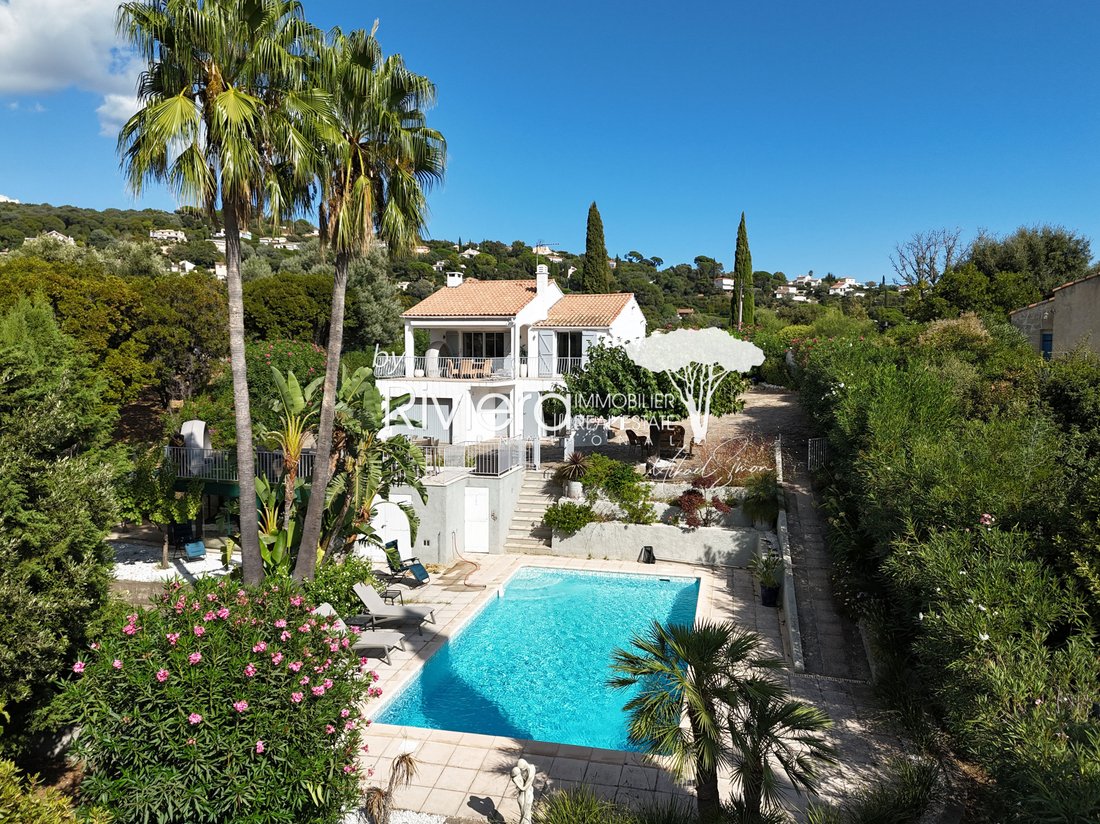 Villa a La Croix-Valmer, Provenza-Alpi-Costa Azzurra, Francia 1 - 18911251