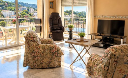 Apartment in Maurice Jeanpierre, Le Cannet, France 1
