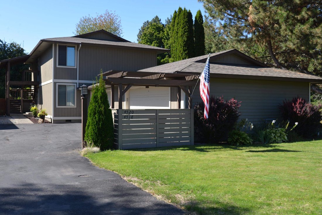 Spokane, Washington, United States 1 - 18912872