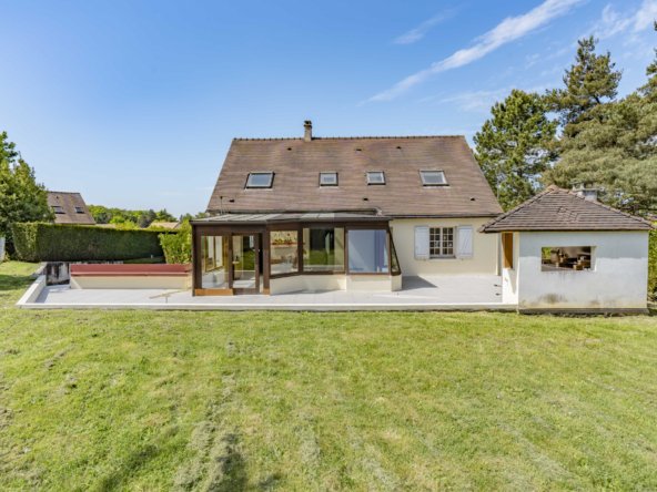 House in La Queue-les-Yvelines, Ile-de-France, France 2 - 18344219