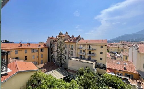 Appartamento a Mentone, Provenza-Alpi-Costa Azzurra, Francia 1