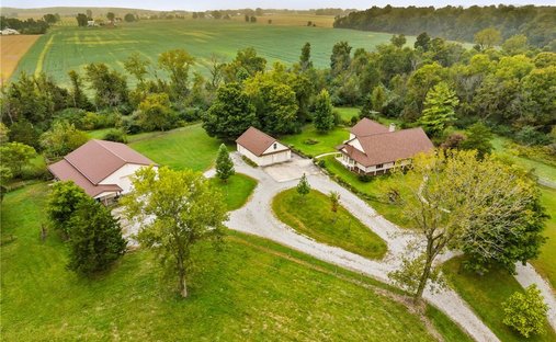 Farm Ranch in Brookville, Ohio, United States 1