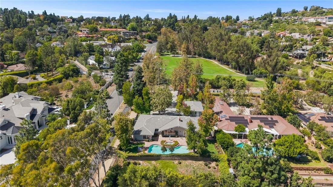 Casa a Santa Ana, California, Stati Uniti 5 - 18910369