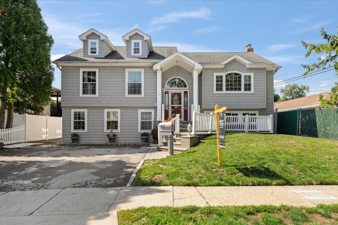 Casa a Bethpage, New York, Stati Uniti 2 - 18908100