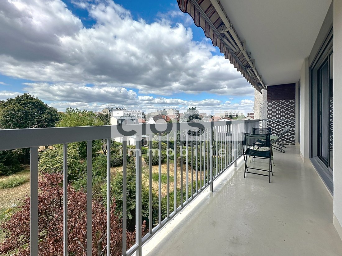 Apartment in Bois-Colombes, Ile-de-France, France 3 - 18918468