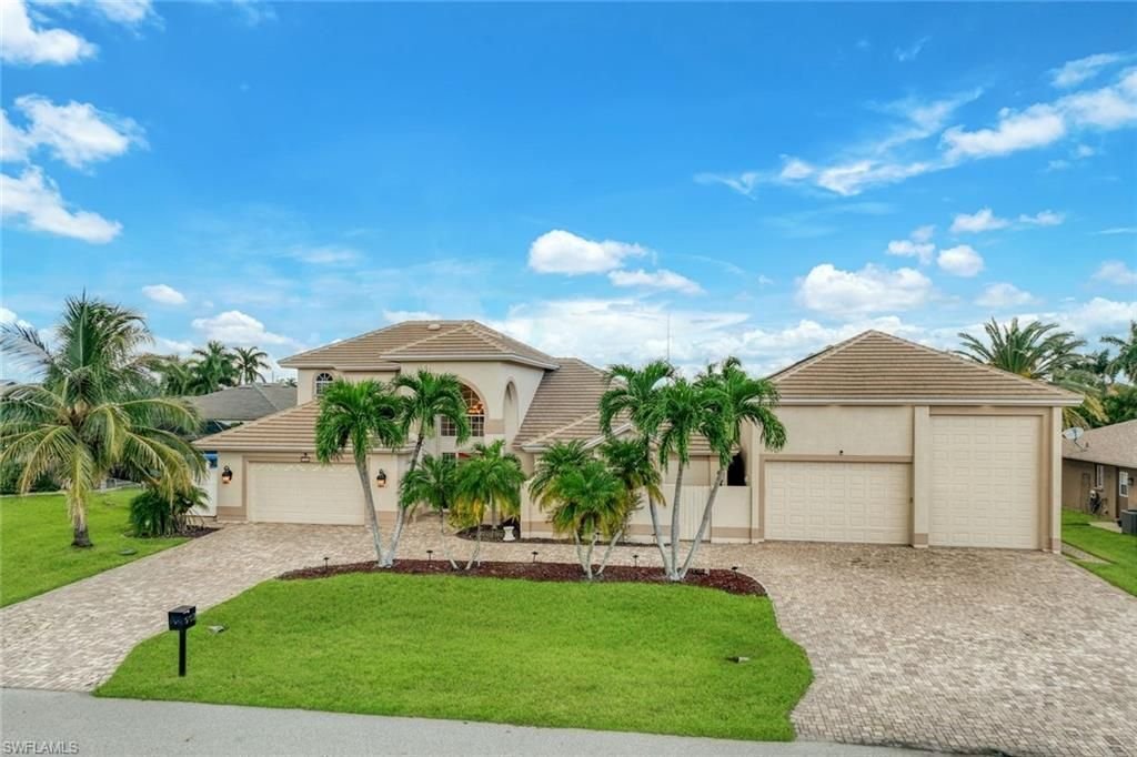 House in Cape Coral, Florida, United States 5 - 18912371