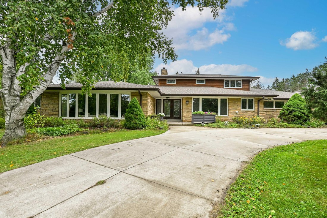 House in Fox Point, Wisconsin, United States 1 - 18918258