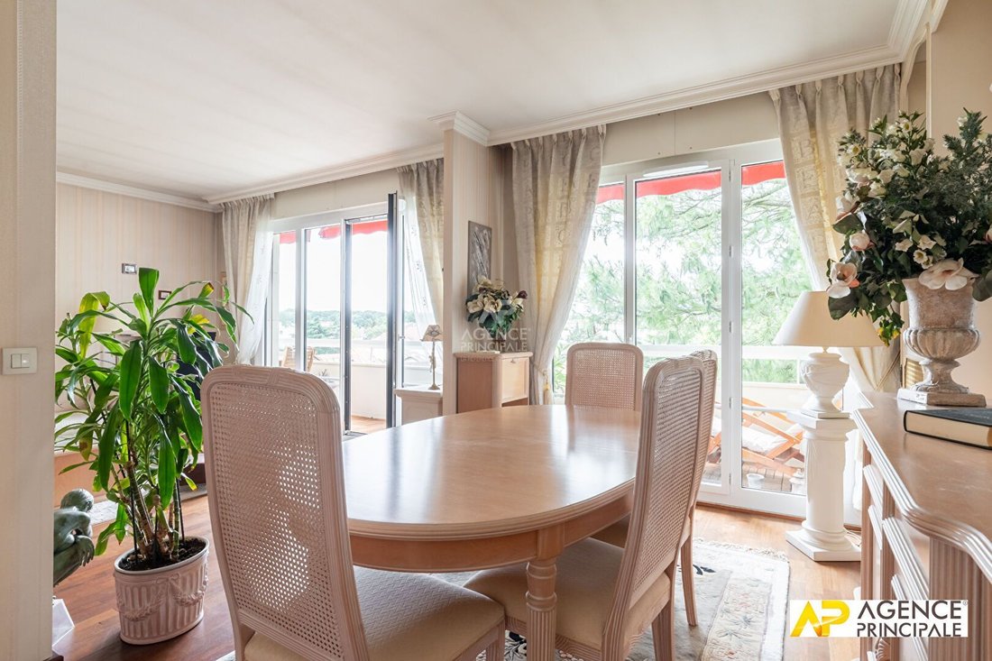 Apartment in Napoleon, Maisons-Laffitte, France 1 - 18916191