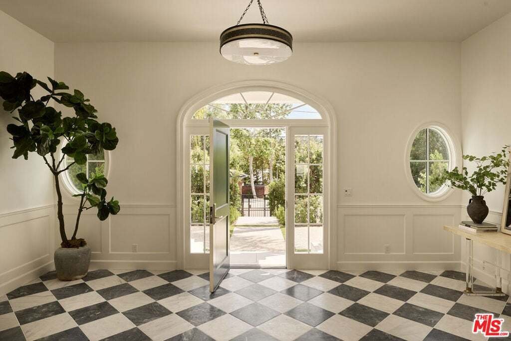 House in Los Angeles, California, United States 4 - 18908885