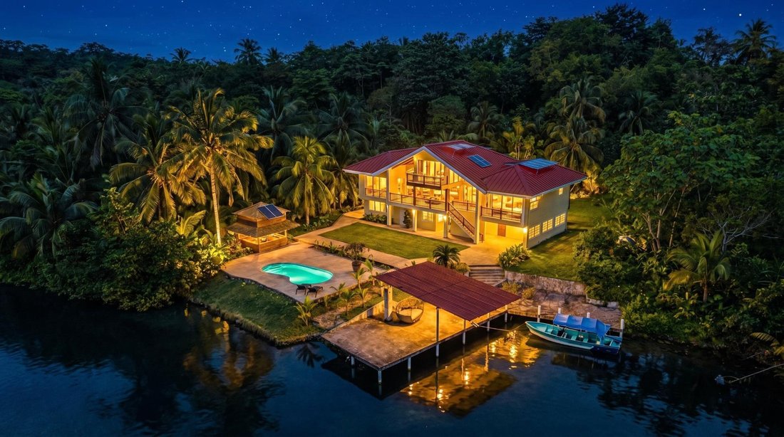 House in Bocas del Toro, Bocas del Toro Province, Panama 1 - 18913388