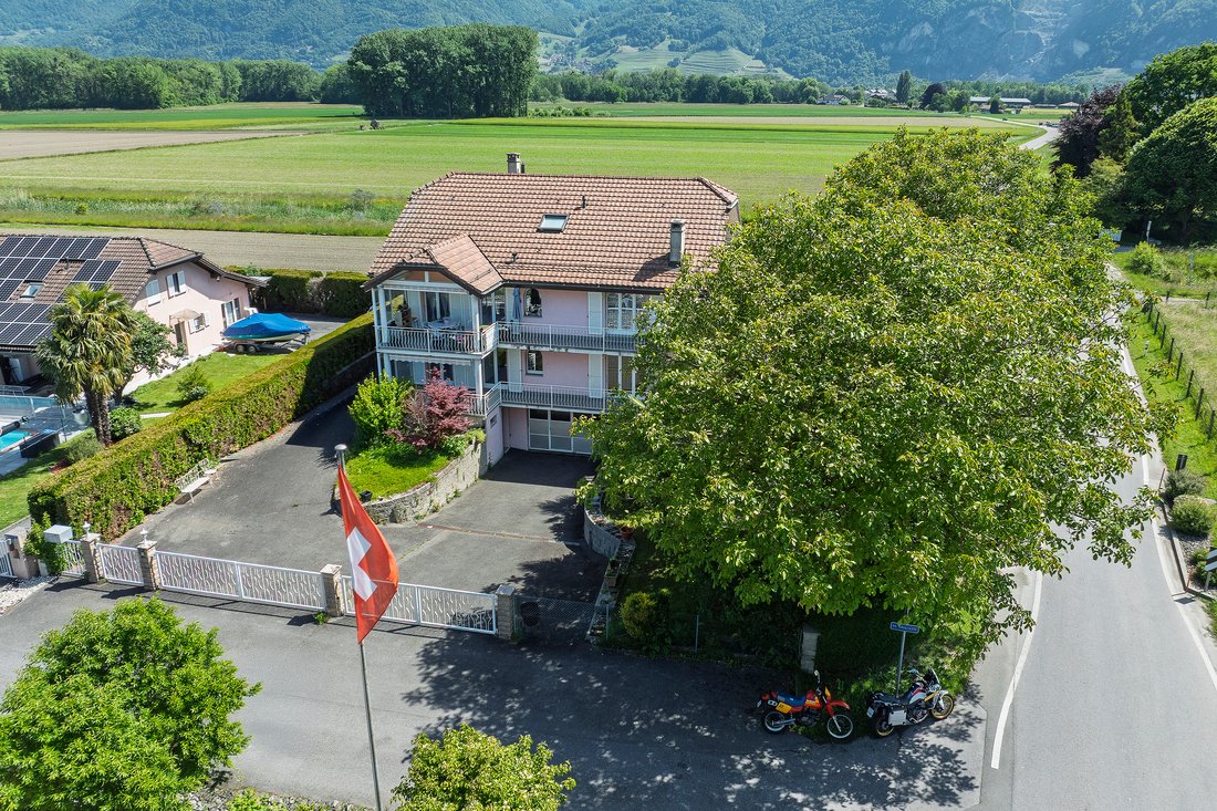 Villa in Noville, Vaud, Switzerland 1 - 18918719