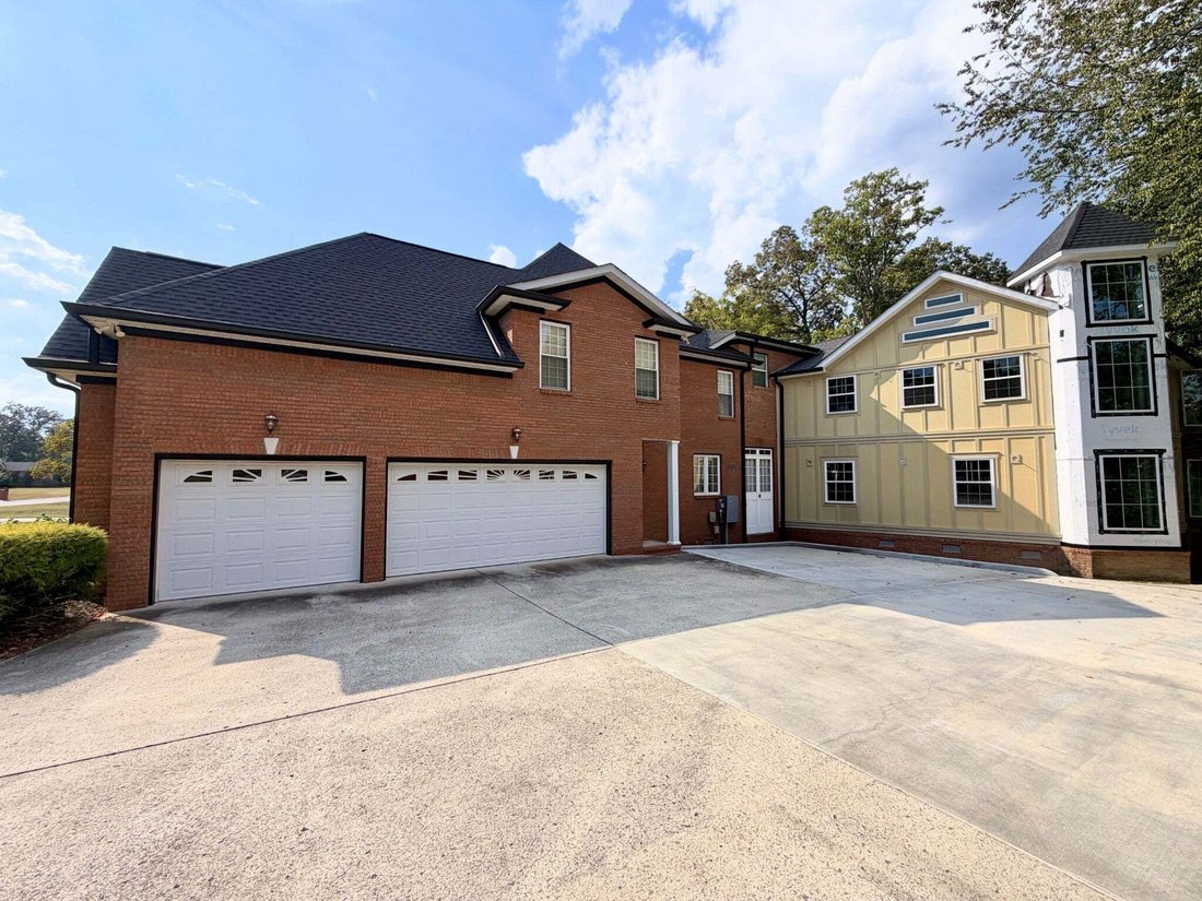 House in Tullahoma, Tennessee, United States 5 - 18628455