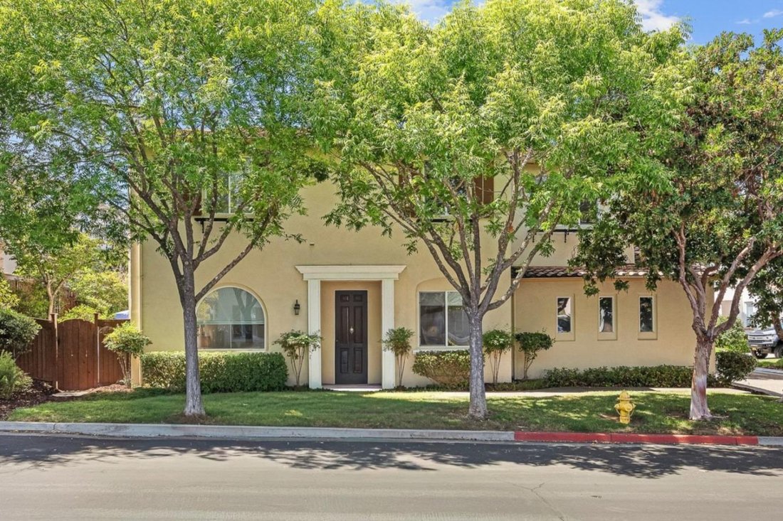 House in Gilroy, California, United States 2 - 18919811
