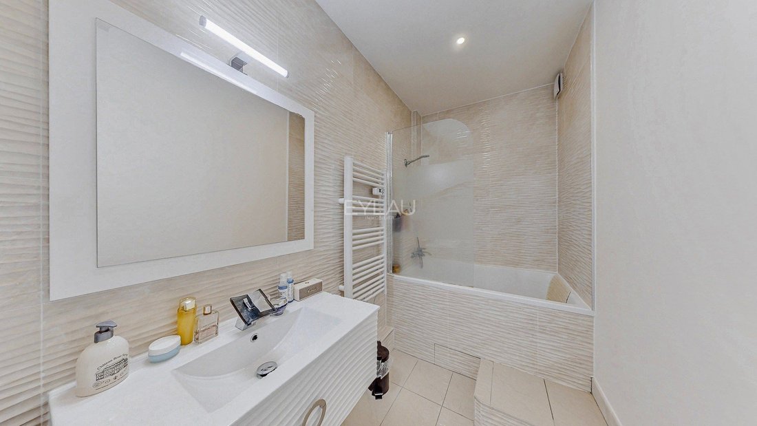 Apartment in Reine-Mairie, Boulogne-Billancourt, France 4 - 18815537