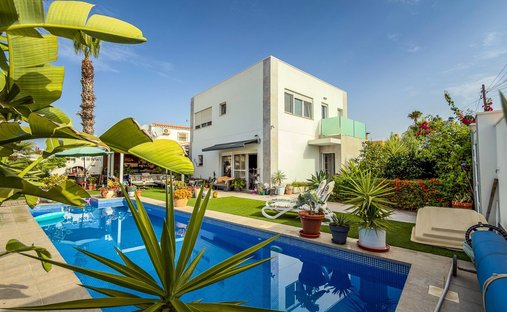 House in Torrevieja, Valencian Community, Spain 1