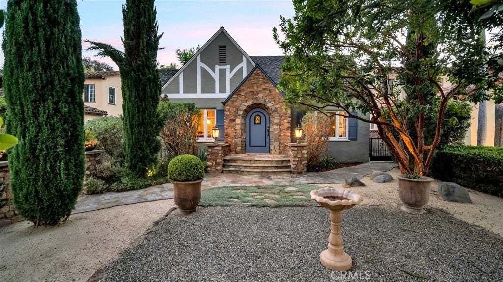 Maison à Santa Ana, Californie, États-Unis 1 - 18905913