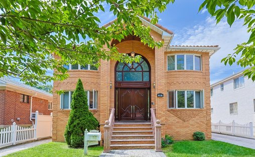 House in New York, New York, United States 1