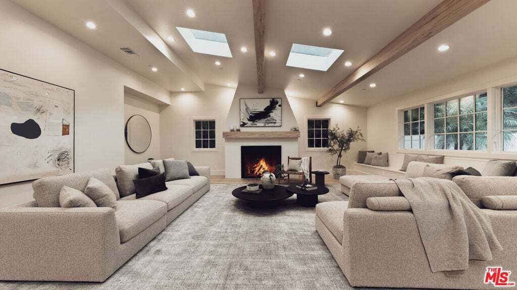House in Los Angeles, California, United States 2 - 18908841