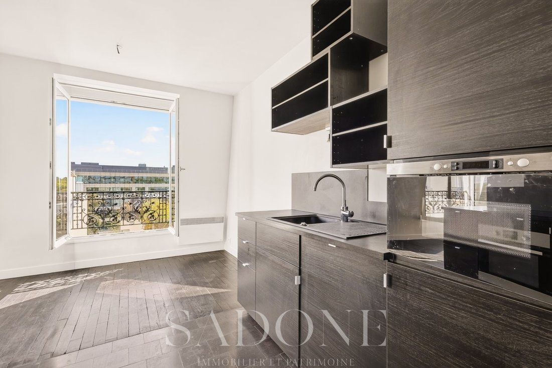 Apartment in La Plaine des Sablons, Neuilly-sur-Seine, France 2 - 18921168