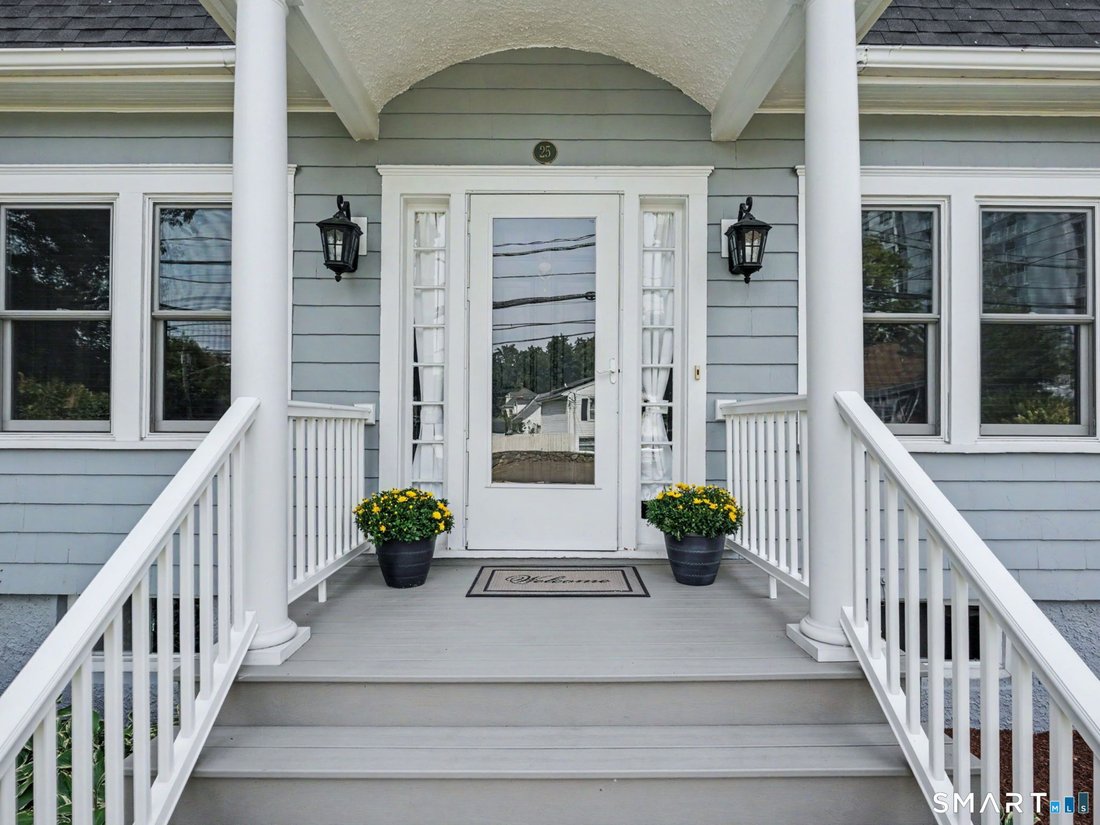 House in Stamford, Connecticut, United States 4 - 18910386