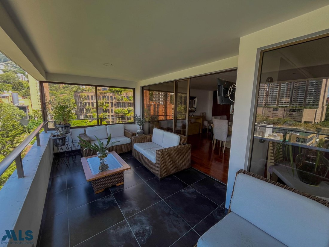 Apartment in Medellín, Antioquia, Colombia 4 - 18913606