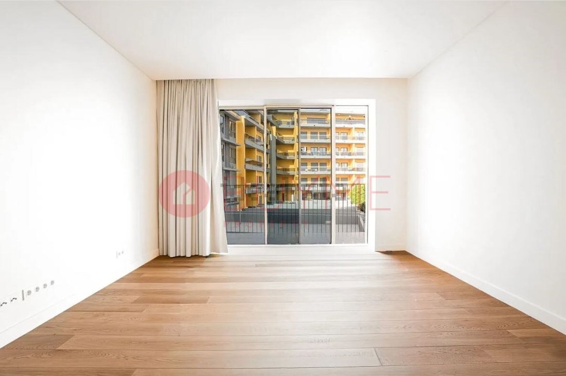 Apartment in Quarteira, Algarve, Portugal 5 - 18907854
