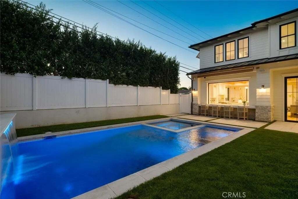 House in Manhattan Beach, California, United States 4 - 18903026