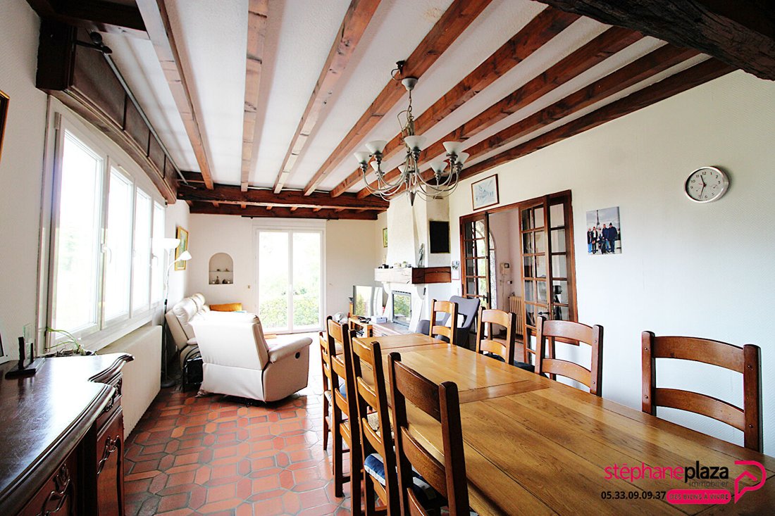 Villa in Villenave-d'Ornon, Nouvelle-Aquitaine, France 2 - 18911609