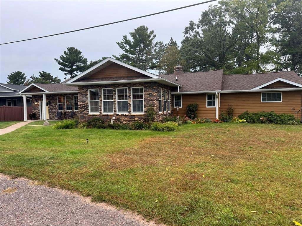 House in Chippewa Falls, Wisconsin, United States 1 - 18349221