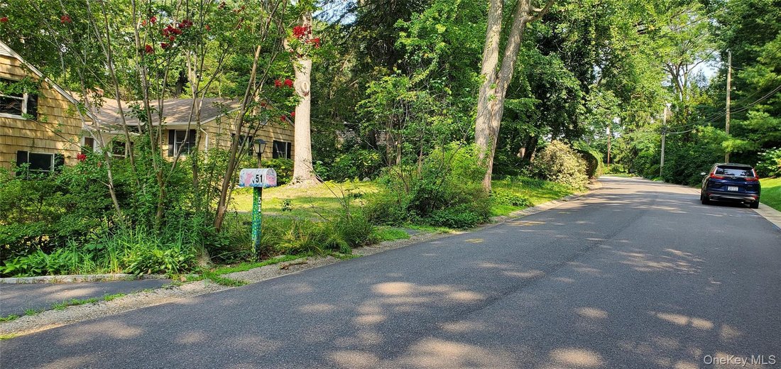 House in Roslyn Estates, New York, United States 4 - 18917072