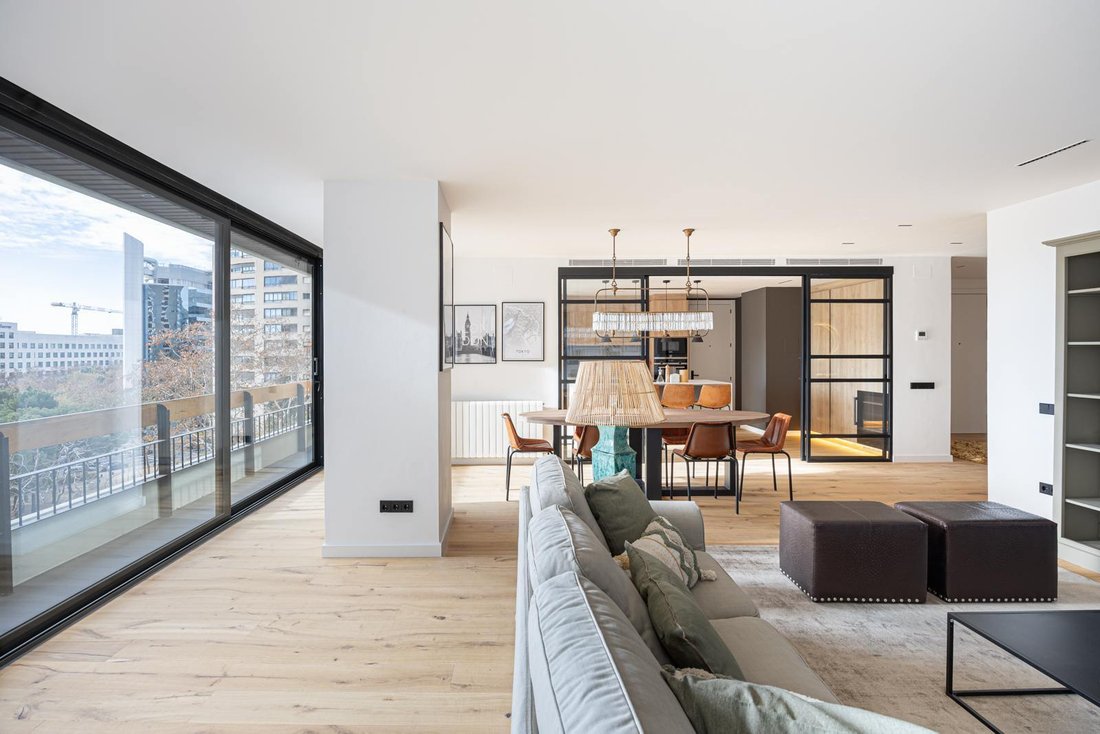 Apartment in Sarrià-Sant Gervasi, Barcelona, Spain 4 - 18905920