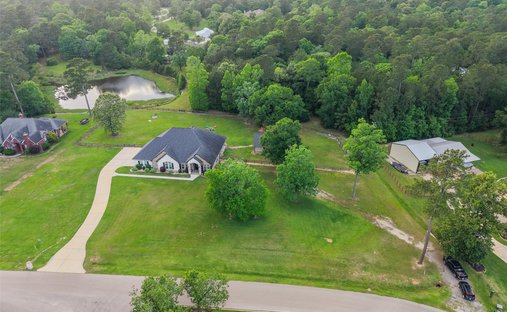 House in Montgomery, Texas, United States 1