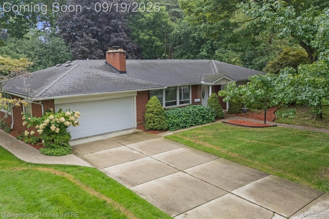 House in Beverly Hills, Michigan, United States 4 - 18919145