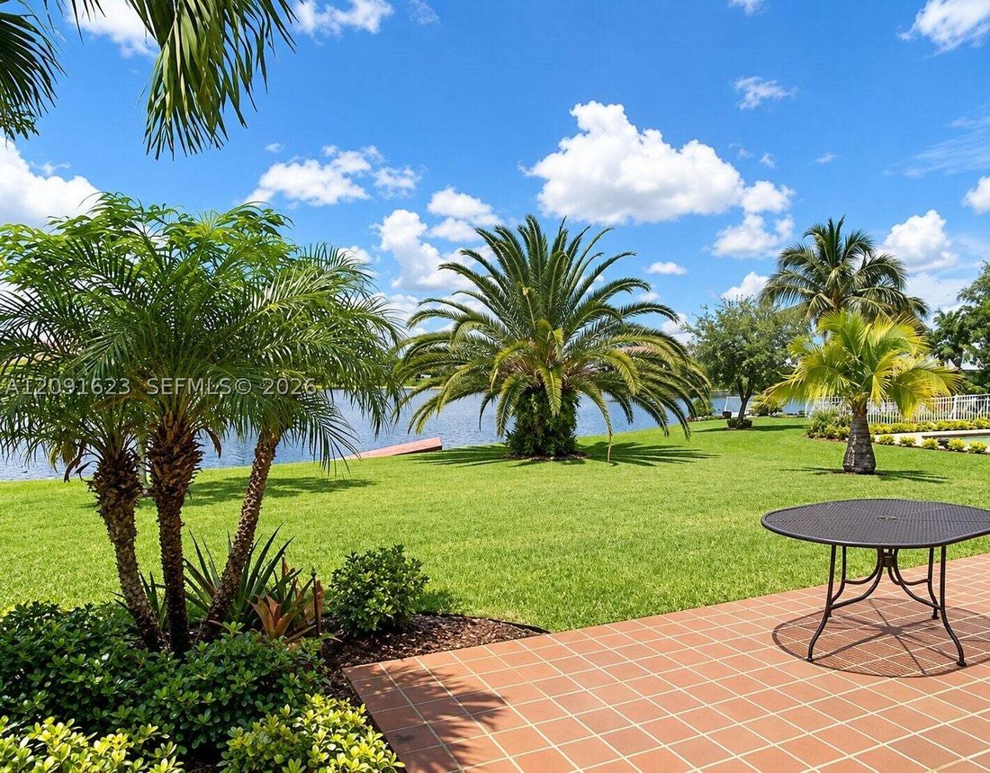 House in Miramar, Florida, United States 2 - 18905750