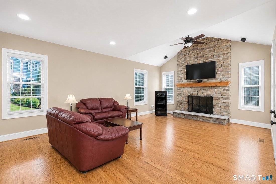 House in Farmington, Connecticut, United States 4 - 18910436