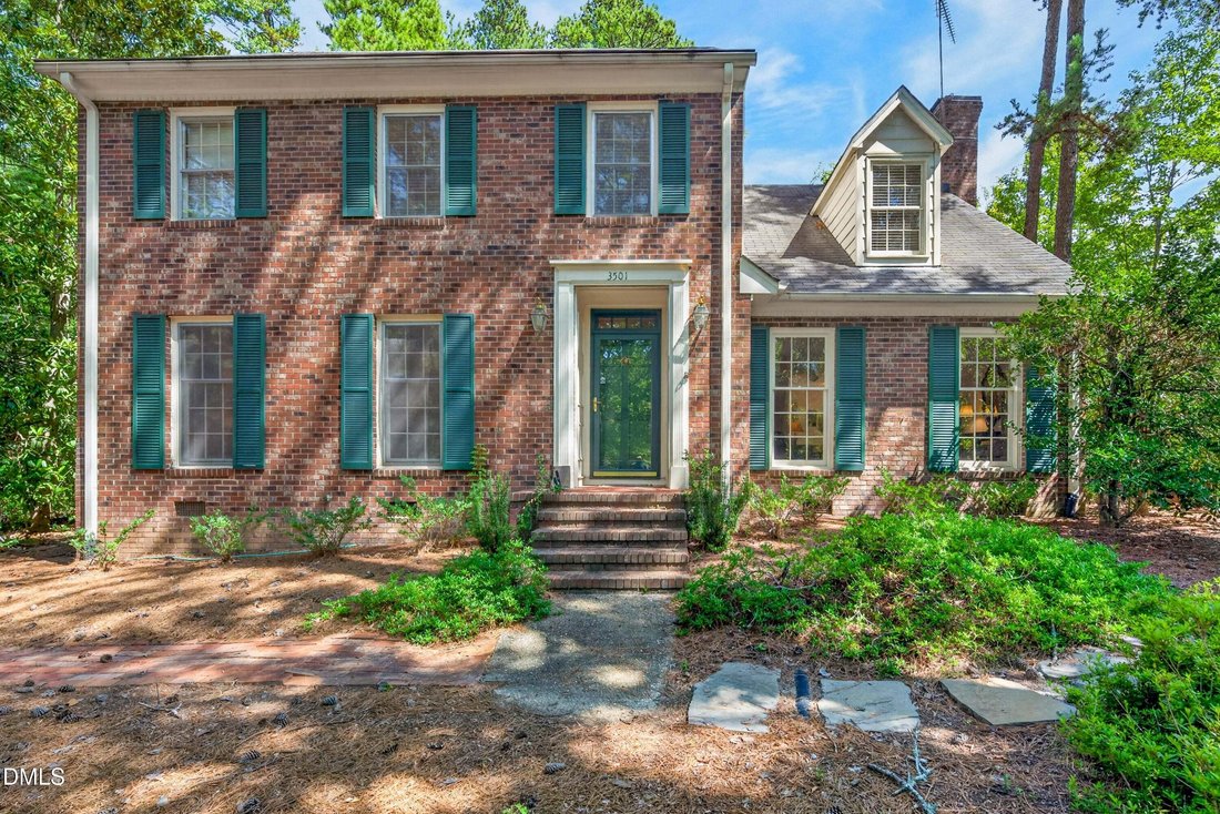 House in Chapel Hill, North Carolina, United States 1 - 18909687