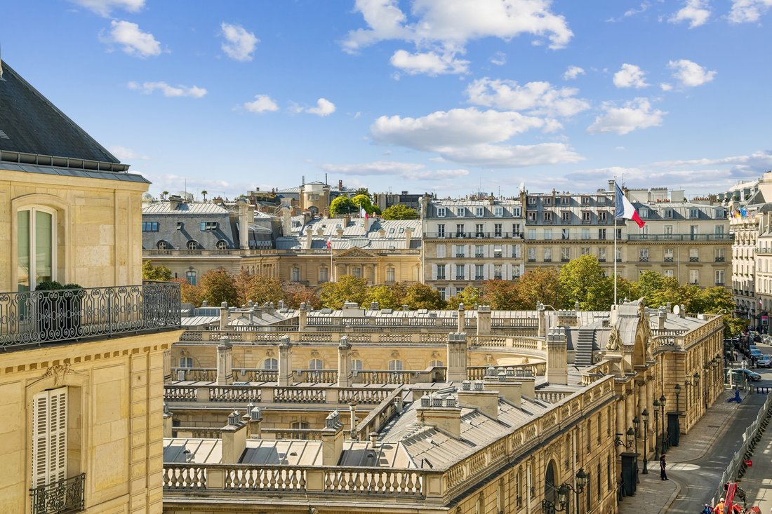 Apartment in Elysées-Madeleine, Paris 8e Arrondissement, Paris 1 - 18908029