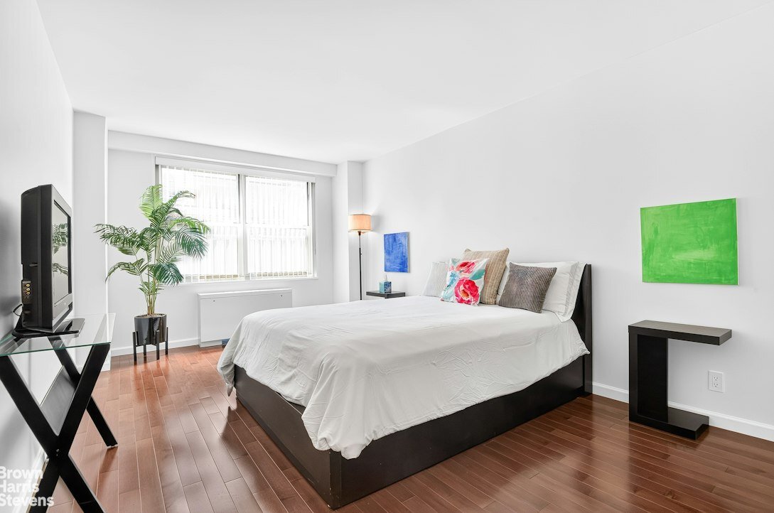 Co Op in New York, New York, United States 4 - 18910652
