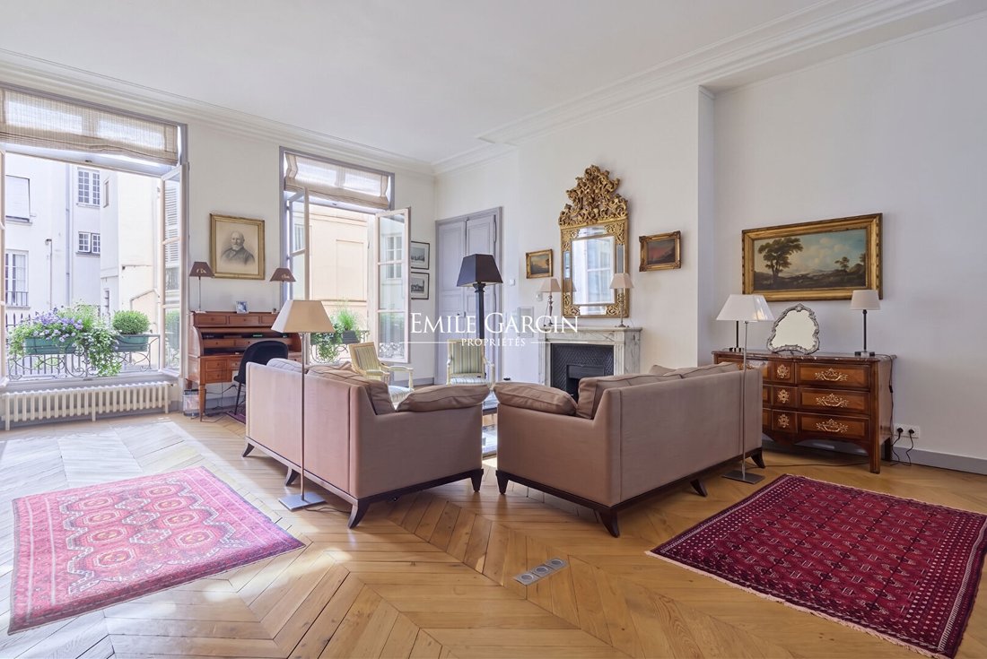 Apartment in Odéon, Paris 6e Arrondissement, Paris 2 - 18908082