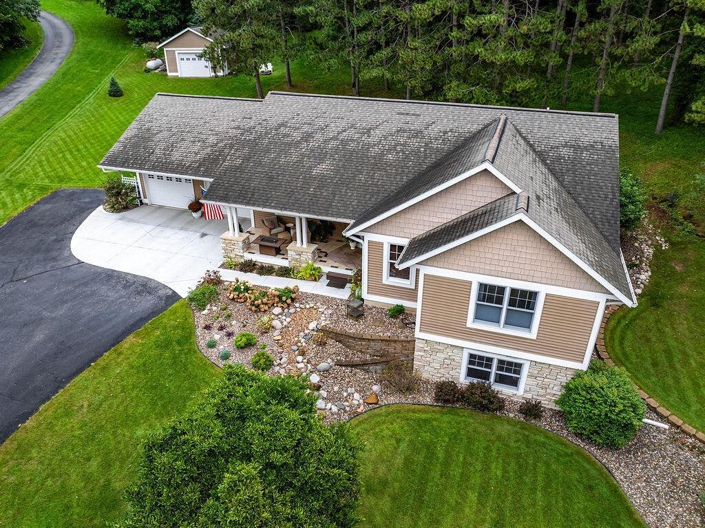 House in Onalaska, Wisconsin, United States 1 - 18905930