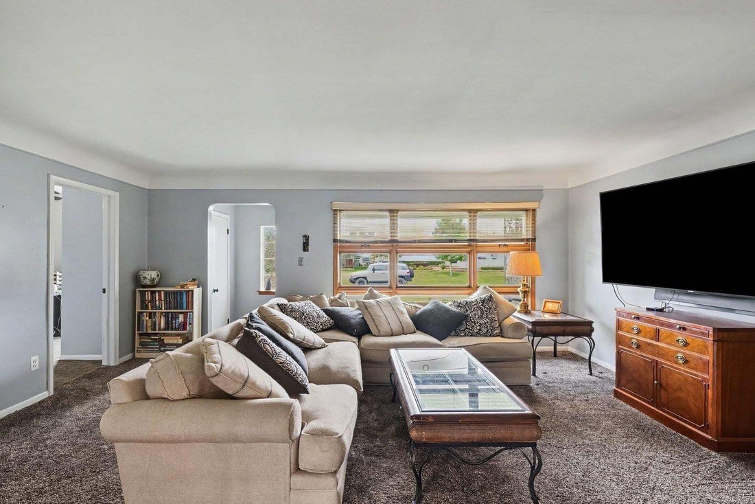 House in Mount Clemens, Michigan, United States 5 - 18906559