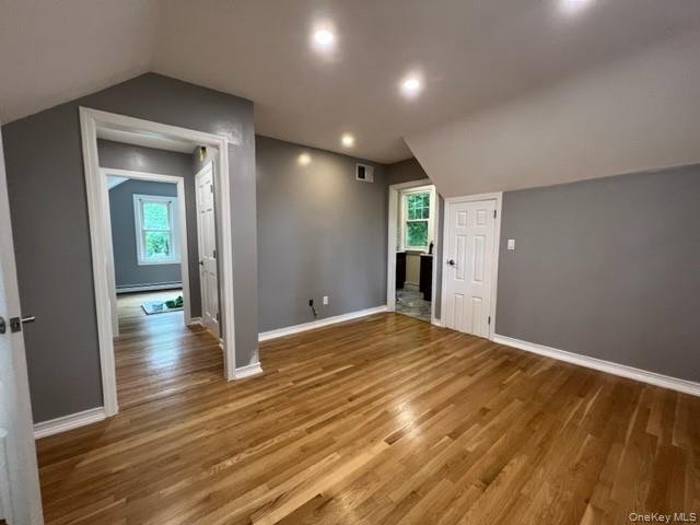Huntington Station, New York, United States 1 - 18910667