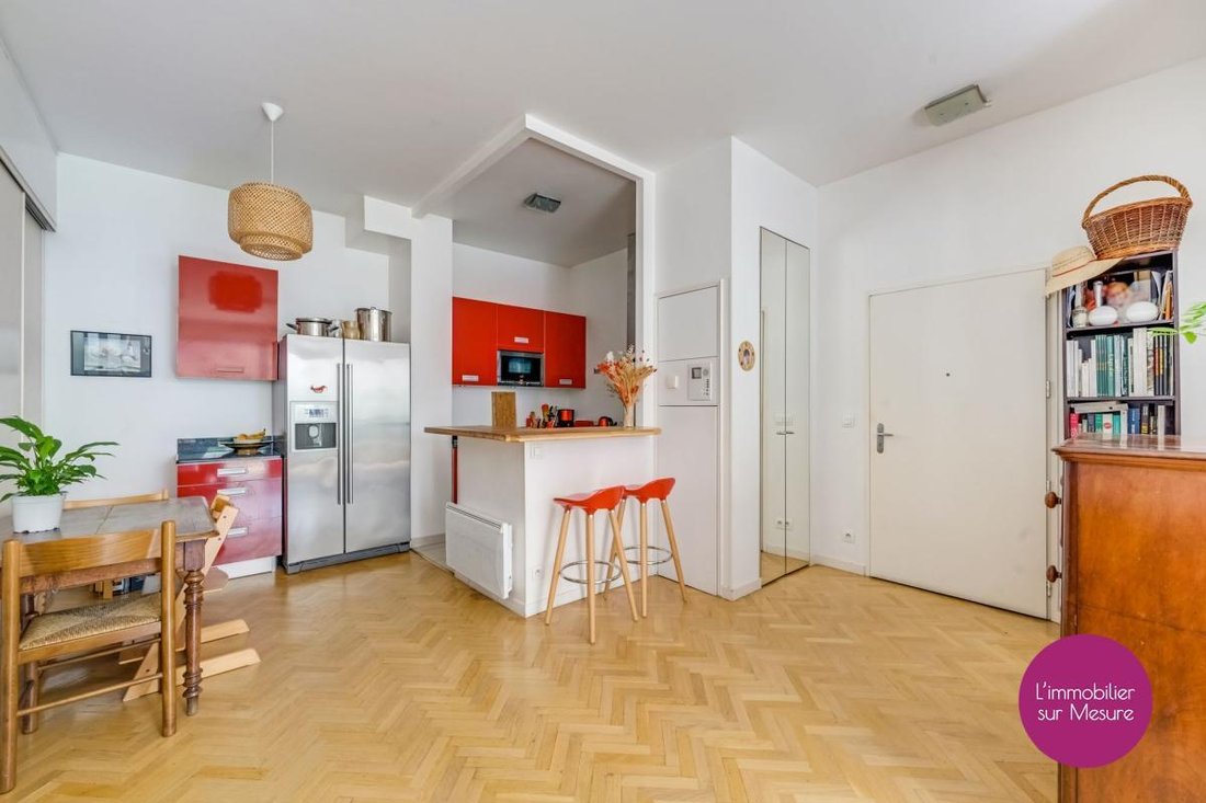 Apartment in Bas Belleville, Paris 19e Arrondissement, Paris 5 - 18911089