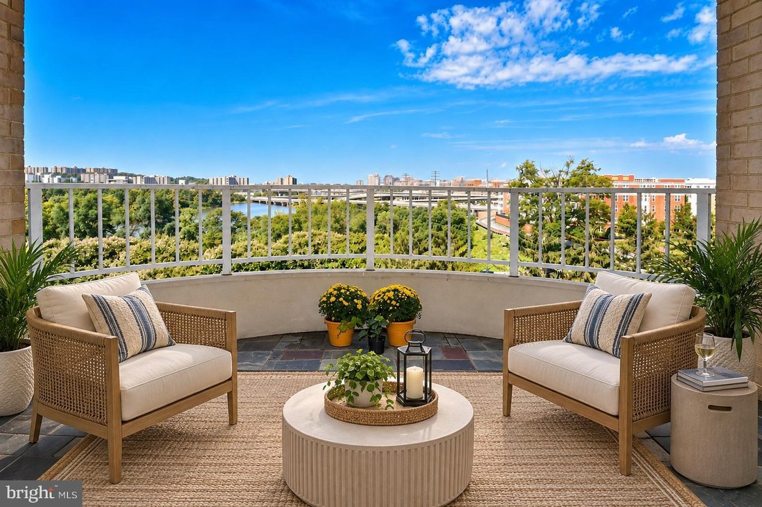 Condo in Alexandria, Virginia, United States 2 - 18694199