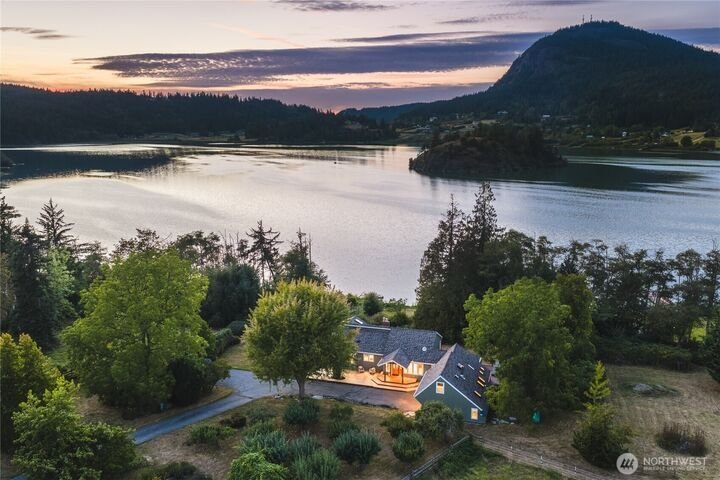 Casa a Anacortes, Washington, Stati Uniti 1 - 18912812