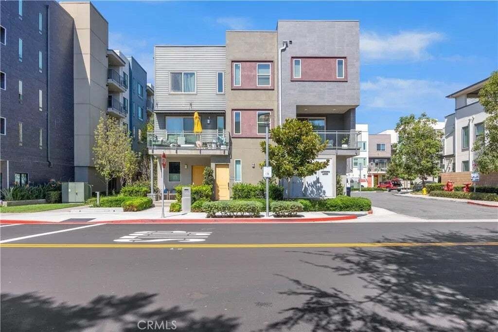 Condo in Irvine, California, United States 1 - 18638216
