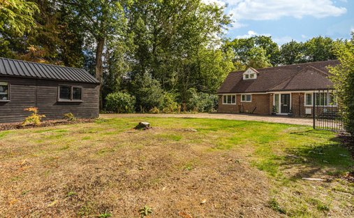 House in Charlwood, England 1