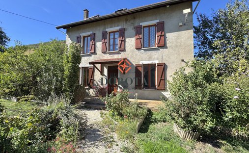 House in Saint-Martin-d'Uriage, Auvergne-Rhône-Alpes, France 1