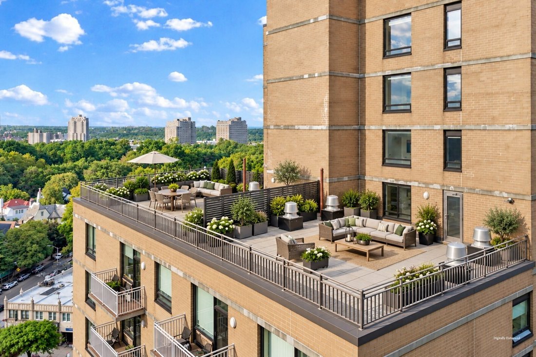 Condo in New York, New York, United States 2 - 18921699