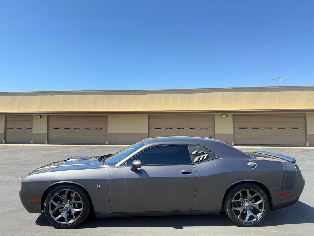 Coupe in Sacramento, CA, United States 5 - 18906853